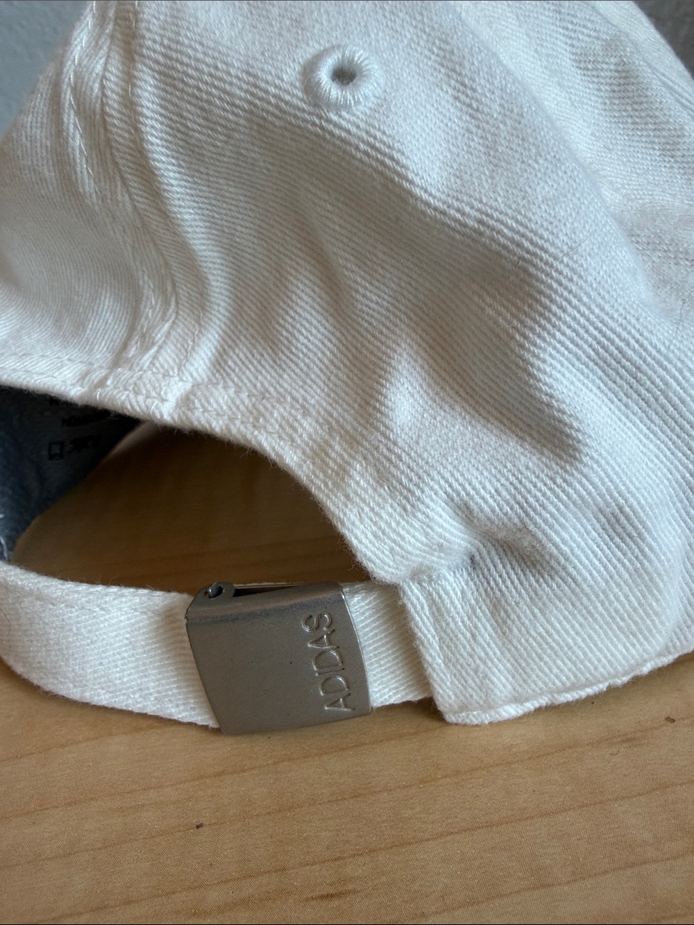 Adidas White Cap - Picture 4 of 6